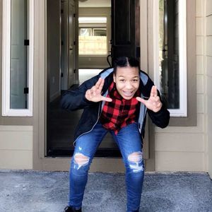 Meet your Posher, Makenna